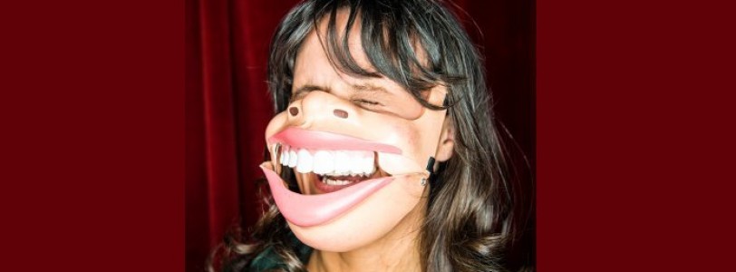 Nina Conti: In Your Face