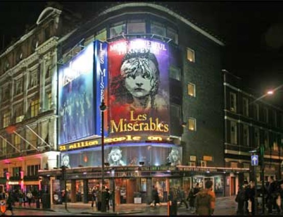 Les Miserables, Queen's Theatre