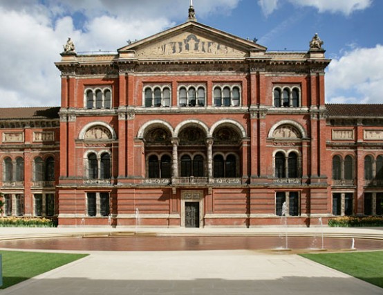 V&A Jewellery Galleries