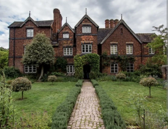 Mosley Old Hall Reveiw