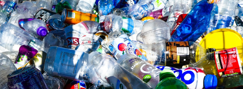 Report finds that 20 companies produce 55% of the world's plastic waste