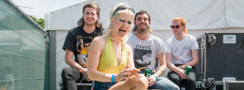 A middle finger to the world: Amyl and the Sniffers at Glastonbury 2022