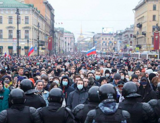 Russian Online Response to Protests in Russia over the detainment of Alexei Navalny