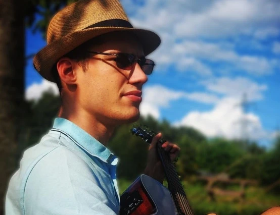 ZephyrMusic - Crafting Musical Magic Across Boundaries