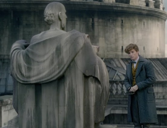 Fantastic Beasts: The Crimes of Grindlewald review - an average follow-up that works hard to worldbuild and set up for the next movie(s)