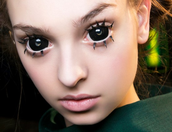 Push Away the Discomfort from Halloween Contact lenses
