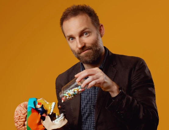 Interview with comedian and junior doctor Benji Waterstones